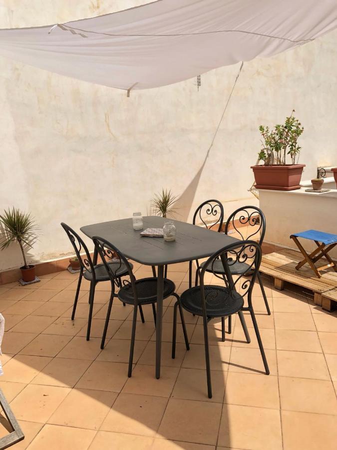 Appartamento Mansardato Nel Cuore Di Palermo - Accesso Terrazza Ngoại thất bức ảnh