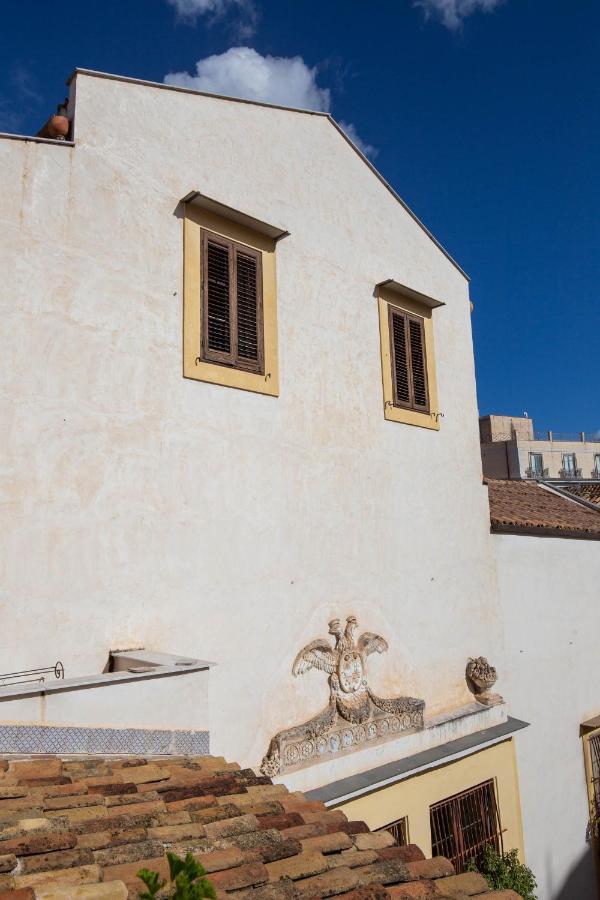 Appartamento Mansardato Nel Cuore Di Palermo - Accesso Terrazza Ngoại thất bức ảnh